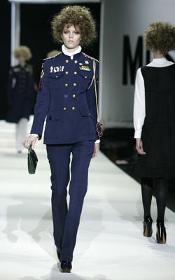 Moschino_militar