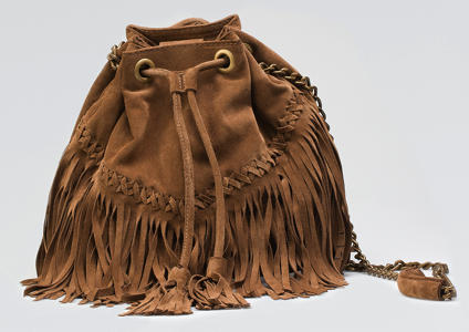 Botas y bolsos de Bershka - - TopEstilo.com